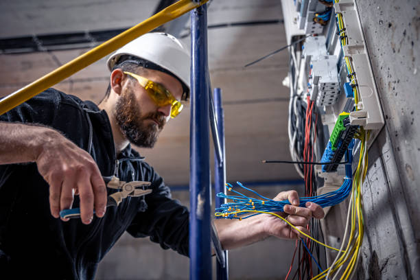 Best Commercial Electrician Services  in Locust Grove, GA